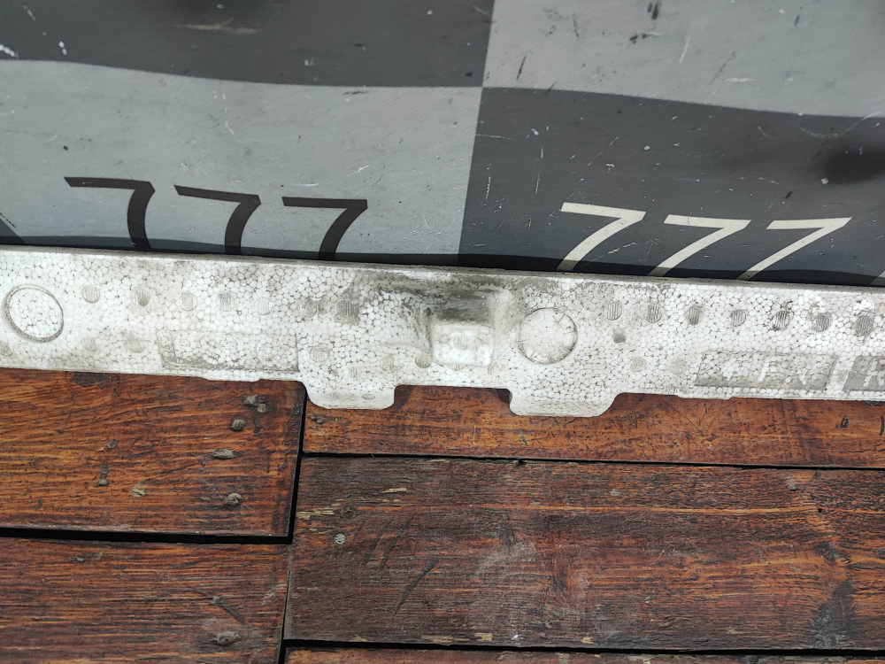 Абсорбер переднего бампера Toyota RAV4 IV (XA40) 15-19 Б/У Оригинал 7586333020