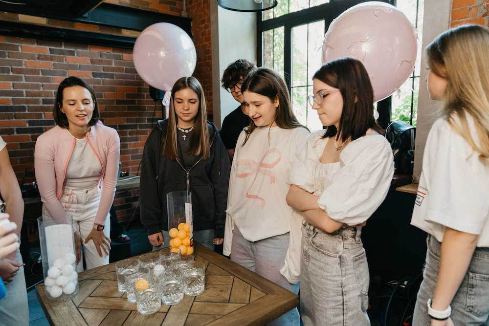 Pink Bow Party