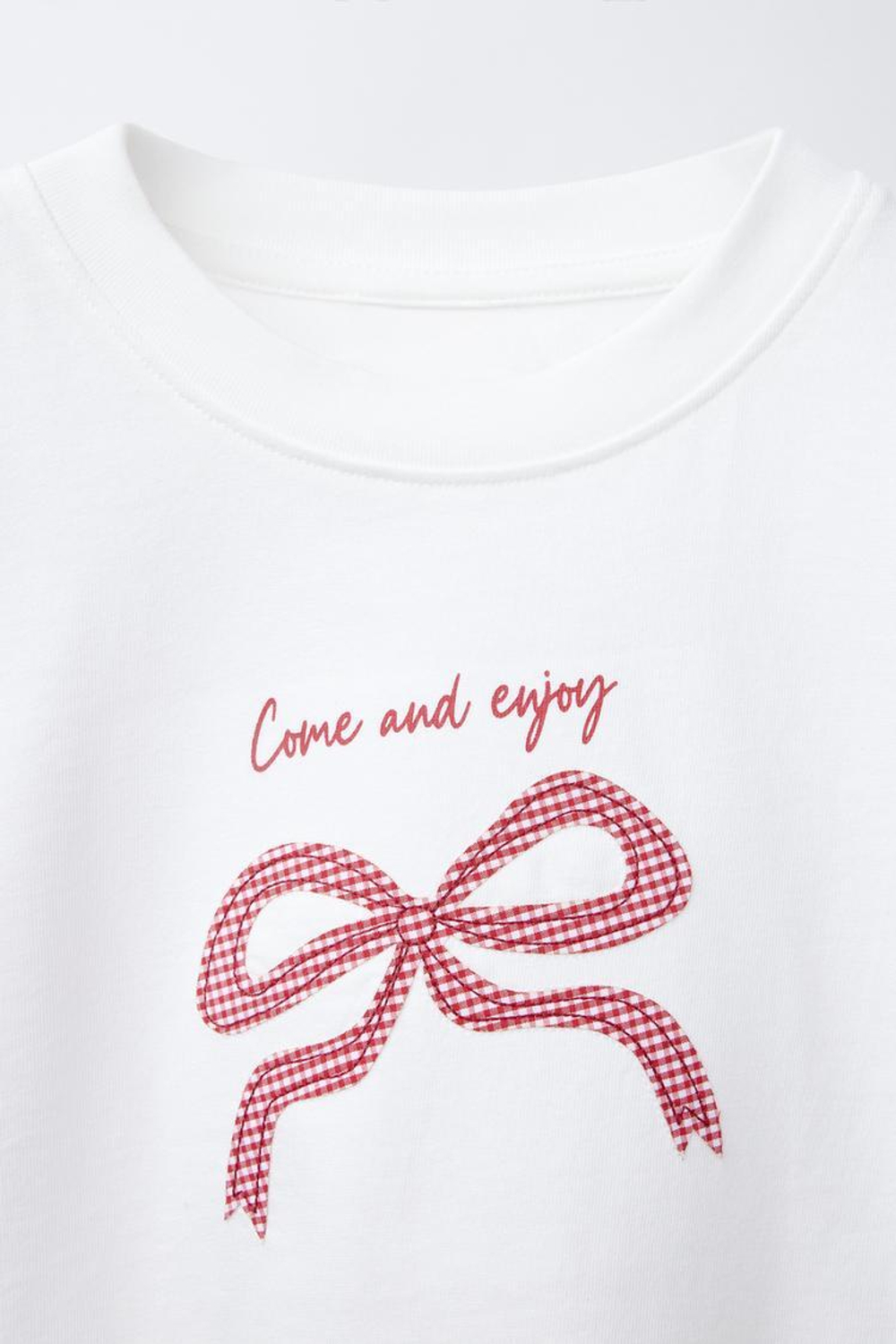 ZARA ФУТБОЛКА В КЛЕТКУ ВИШИ, БЕЛЫЙ