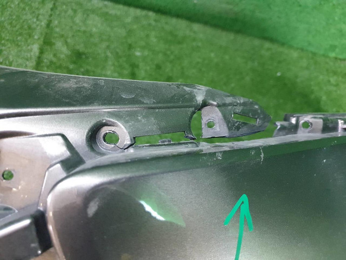 Бампер передний Lada Granta (2018-н.в.)