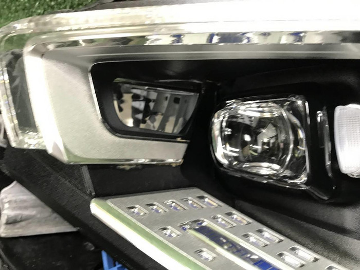 Фара левая Mercedes S W223 (20-нв) Digital Light