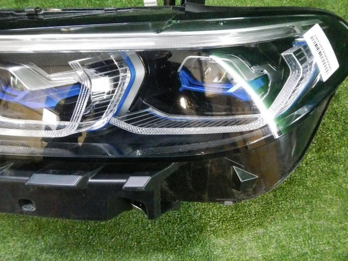 Фара левая BMW X7 G07 (2019-2022) Laser Light