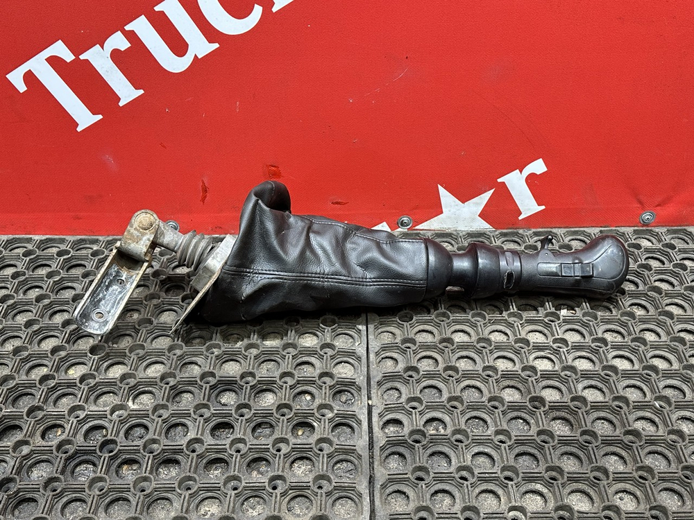 Кулиса КПП в сборе с ручкой 2018г