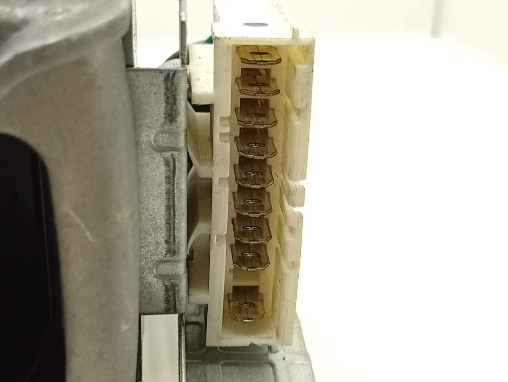 WHB1038 кт29 Двигатель (мотор) к стиральным машинам Hansa 101340 б/у 9 контактов