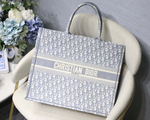Christian Dior Book Tote 42 cm