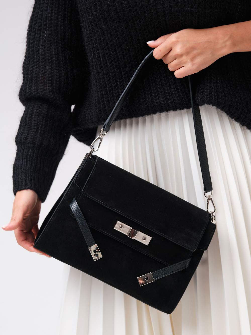 Замшевая сумка Rachel DBR 31361 черный