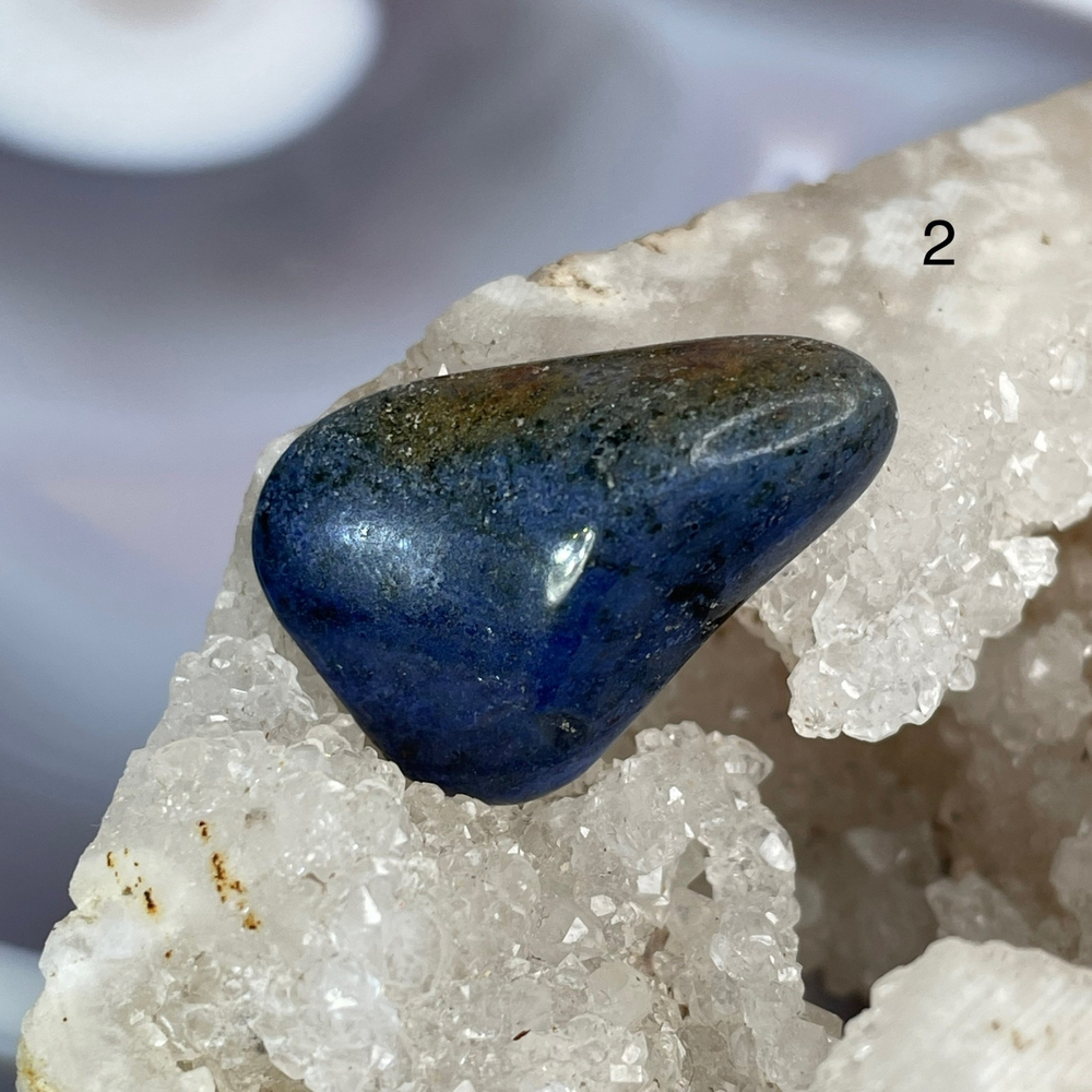 59170 Дюмортьерит Галтовка 22-30мм--18