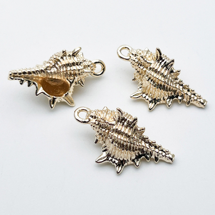 Подвеска Ракушка, цвет золото, размер 30*17 мм, цена за 1 шт