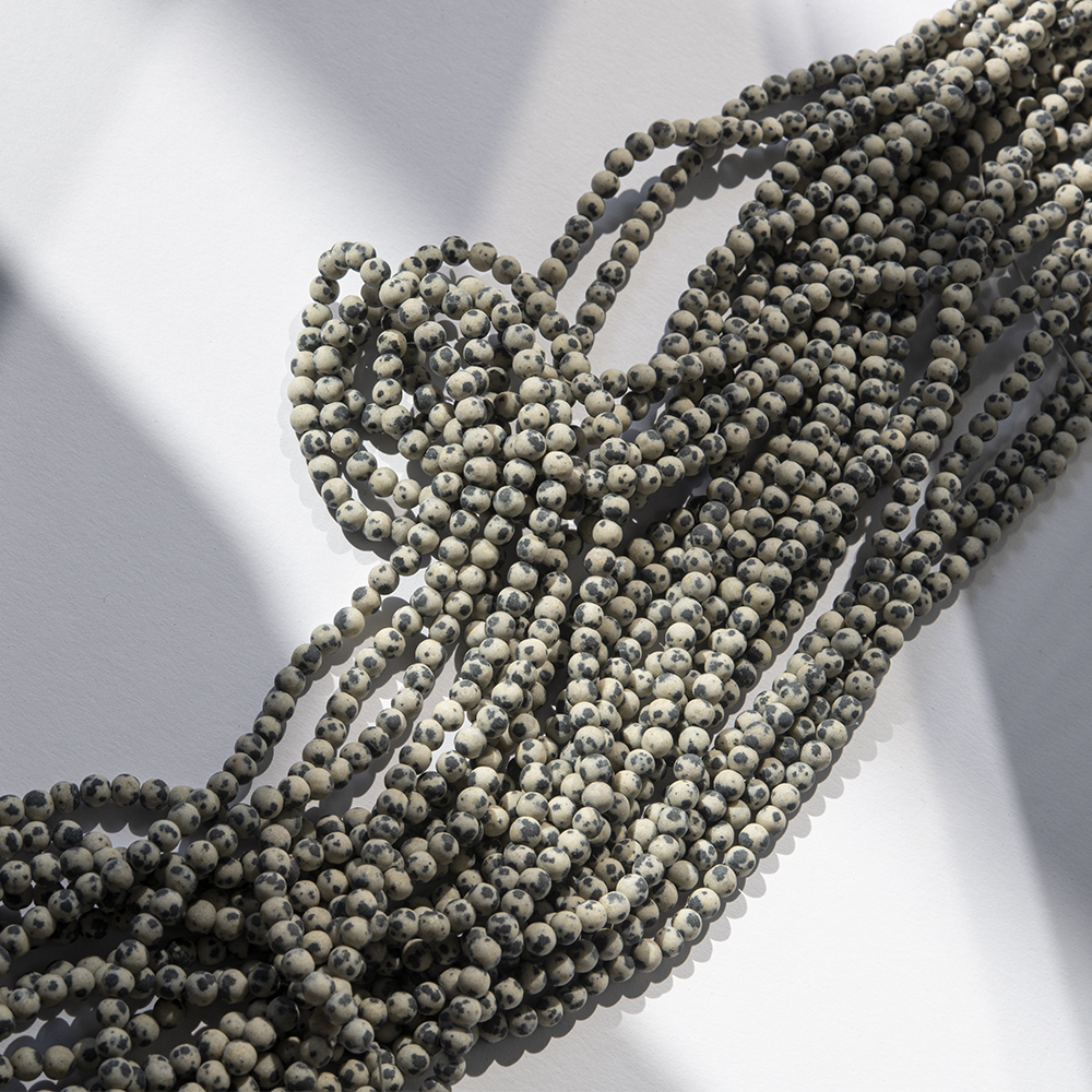 Аплит сатиновый натуральный (Яшма далматин), 4,3мм, шар