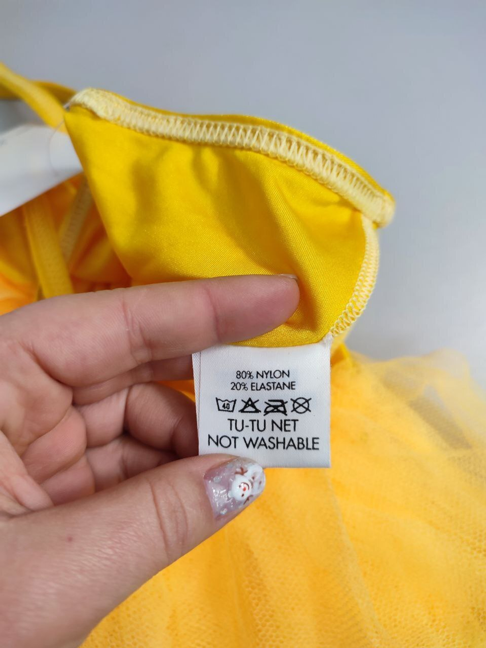 Платье с юбкой из фатина на 4-5 лет