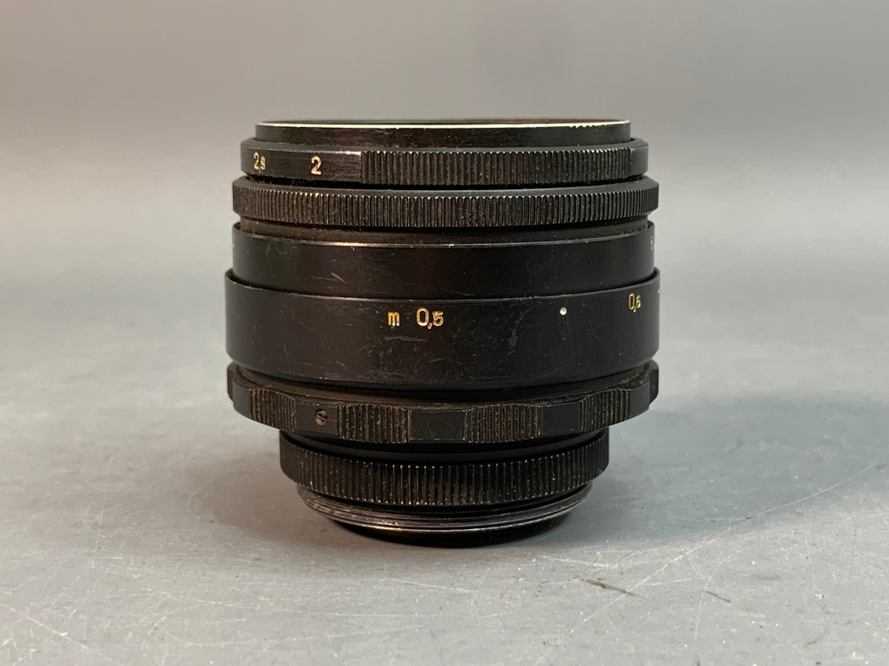 Helios-44-2 2/58 царапины на передней линзе