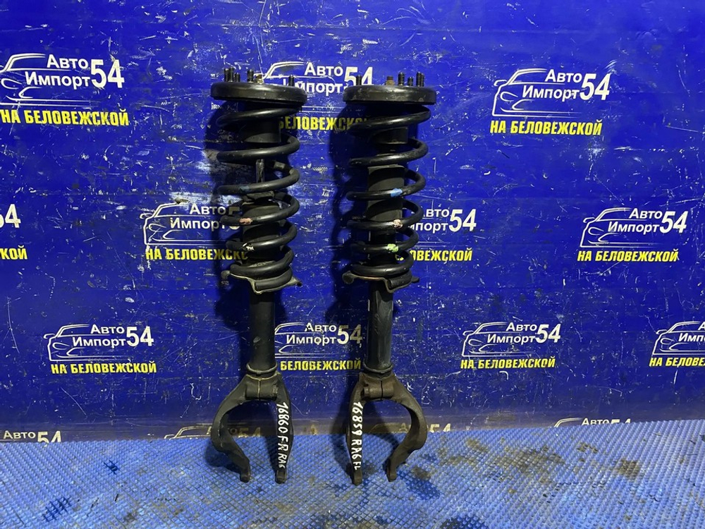 Стойка передняя правая Honda ODYSSEY 1998-2004