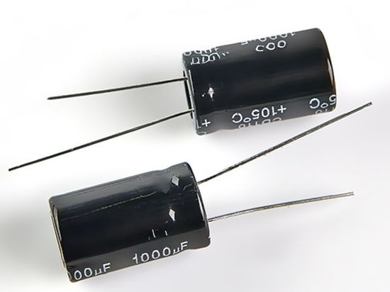 Конденсатор электролитический 1000мкФ 50в 105°С CD110 / 12х25 / FARATON