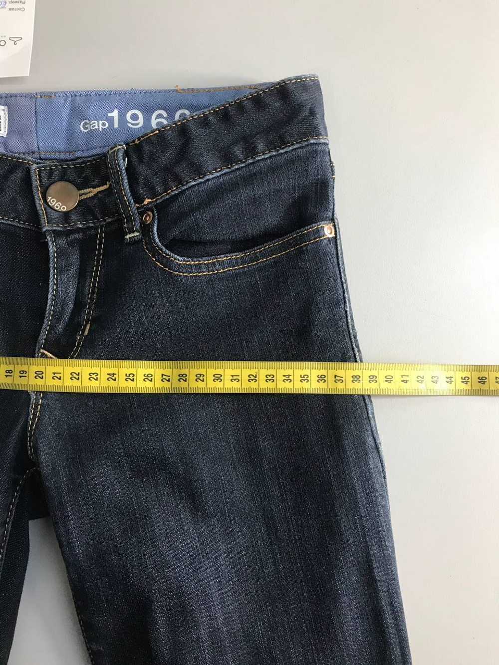 Джинсы Gap зауженные, маркировка 25, визуально 40 размер
