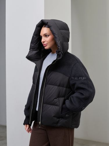 Комбинированный черный пуховик с капюшоном