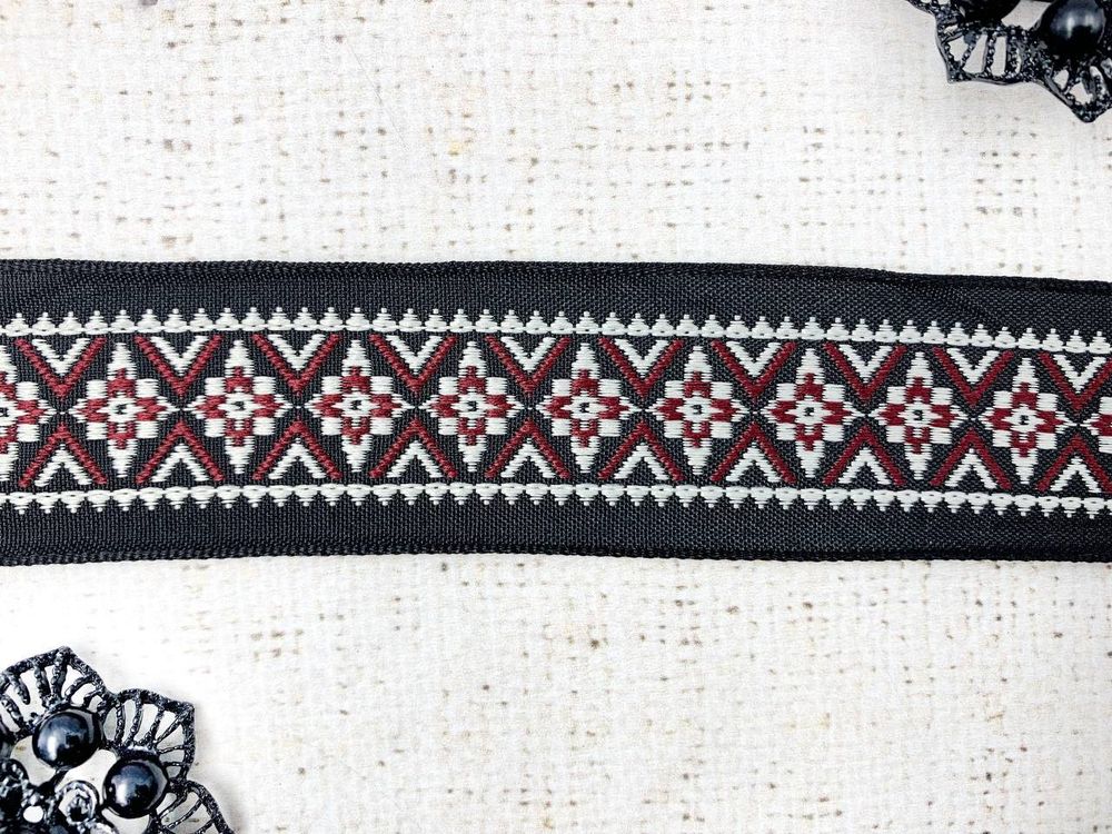 Тесьма жаккард, ш. 4 см