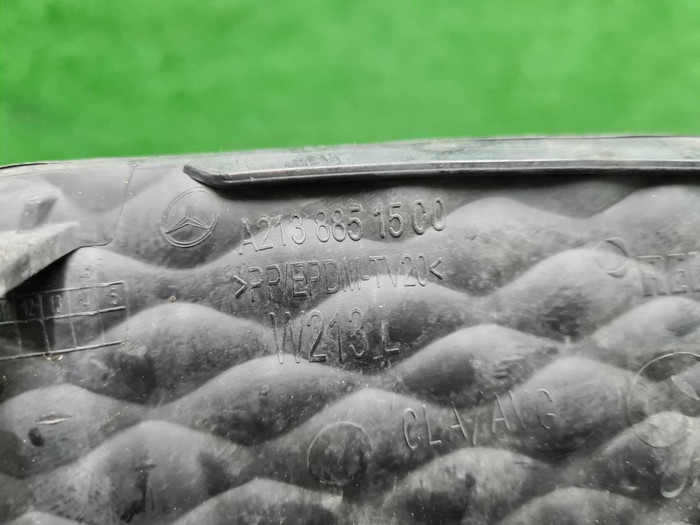 Решетка переднего бампера Mercedes E W213 (16-21)