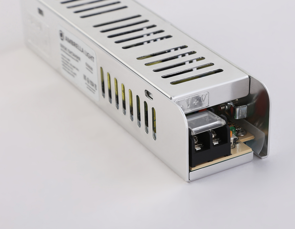 GS8681 блок питания 24V 60W 2.5A IP20 185-260V EMC 160*40*32