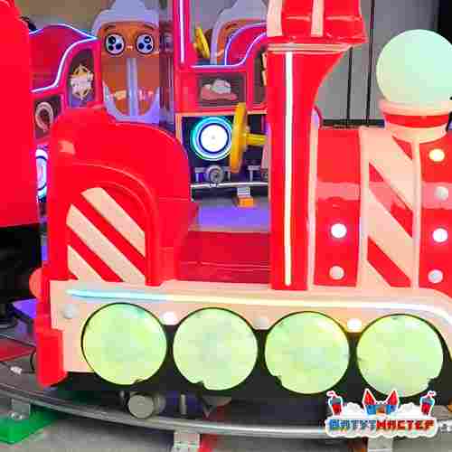 Аттракцион на рельсах «Весёлый фонарик», 4 кабинки