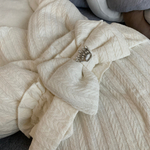 Конверт-одеяло на выписку "Корона" (Конверт + бант) (Цвет: Белый)