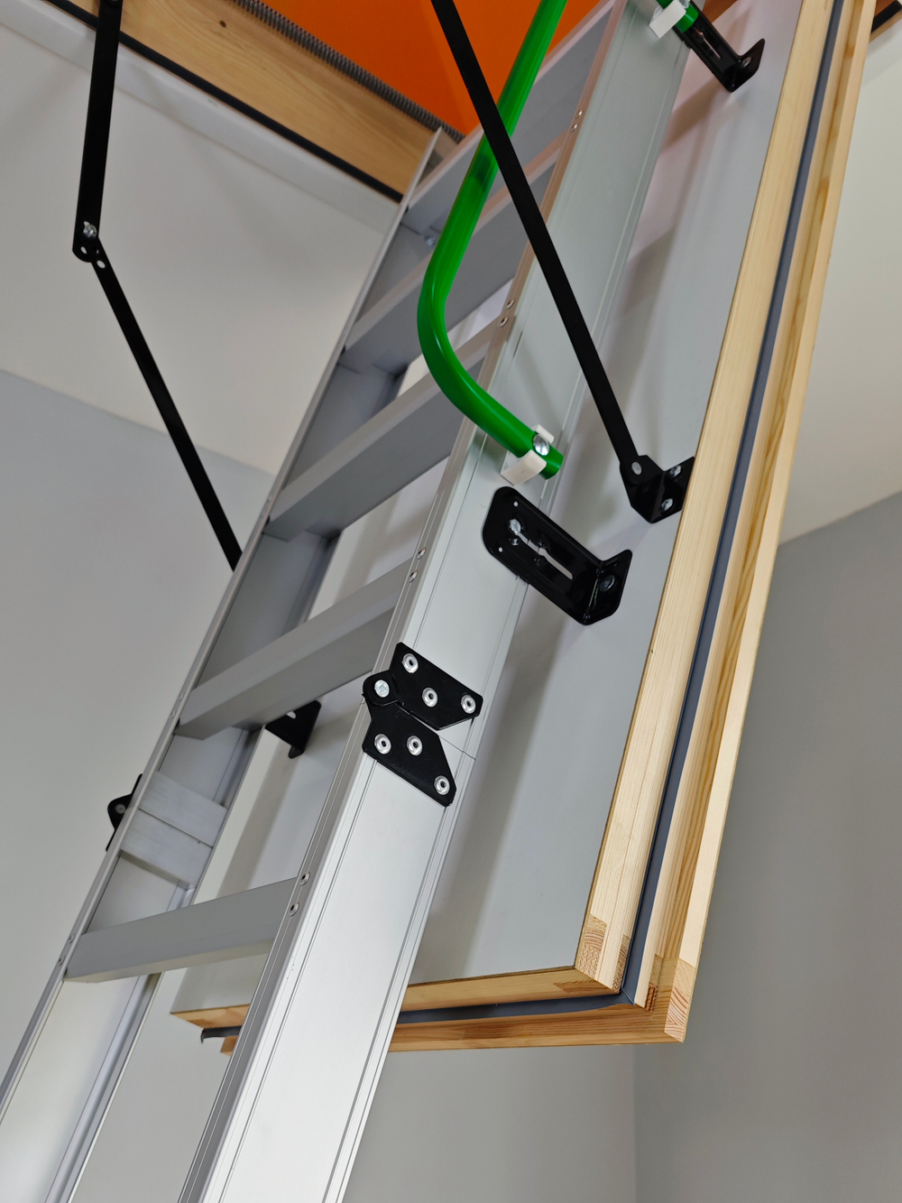 ALU PROFI POLAR чердачная лестница с люком