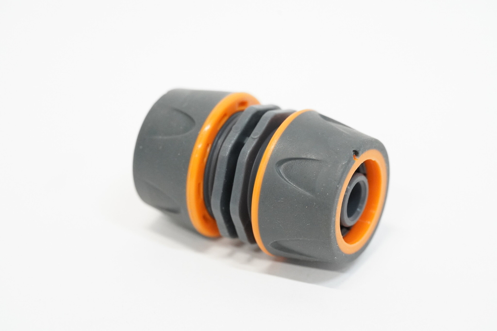 МУФТА РЕМОНТНАЯ ДЛЯ САДОВЫХ ШЛАНГОВ HOSE WORLD 1/2 GE0041