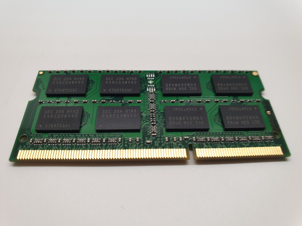 DDR3 4Gb 1600 Mhz So-Dimm 2Rx8 M471B5273DH0-CK0