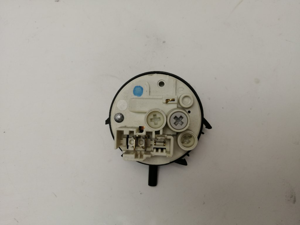AWE7527/1 кт119 Датчик уровня воды для стиральной машины Whirlpool AWE7527/1 б/у