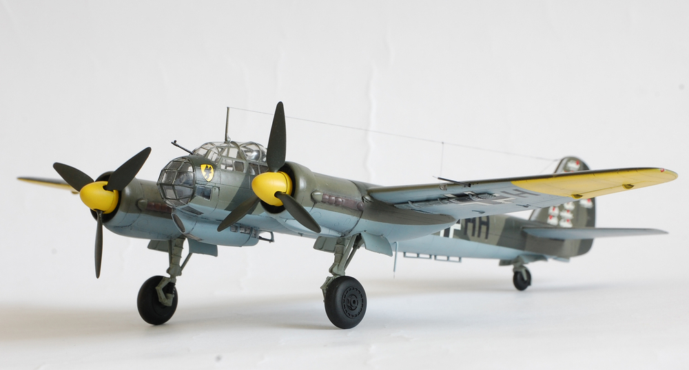 Самолет Junkers JU-88 1:72  HL70509