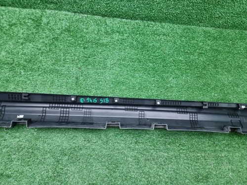 Накладка порога правая Geely Atlas Pro (2021-н.в.)