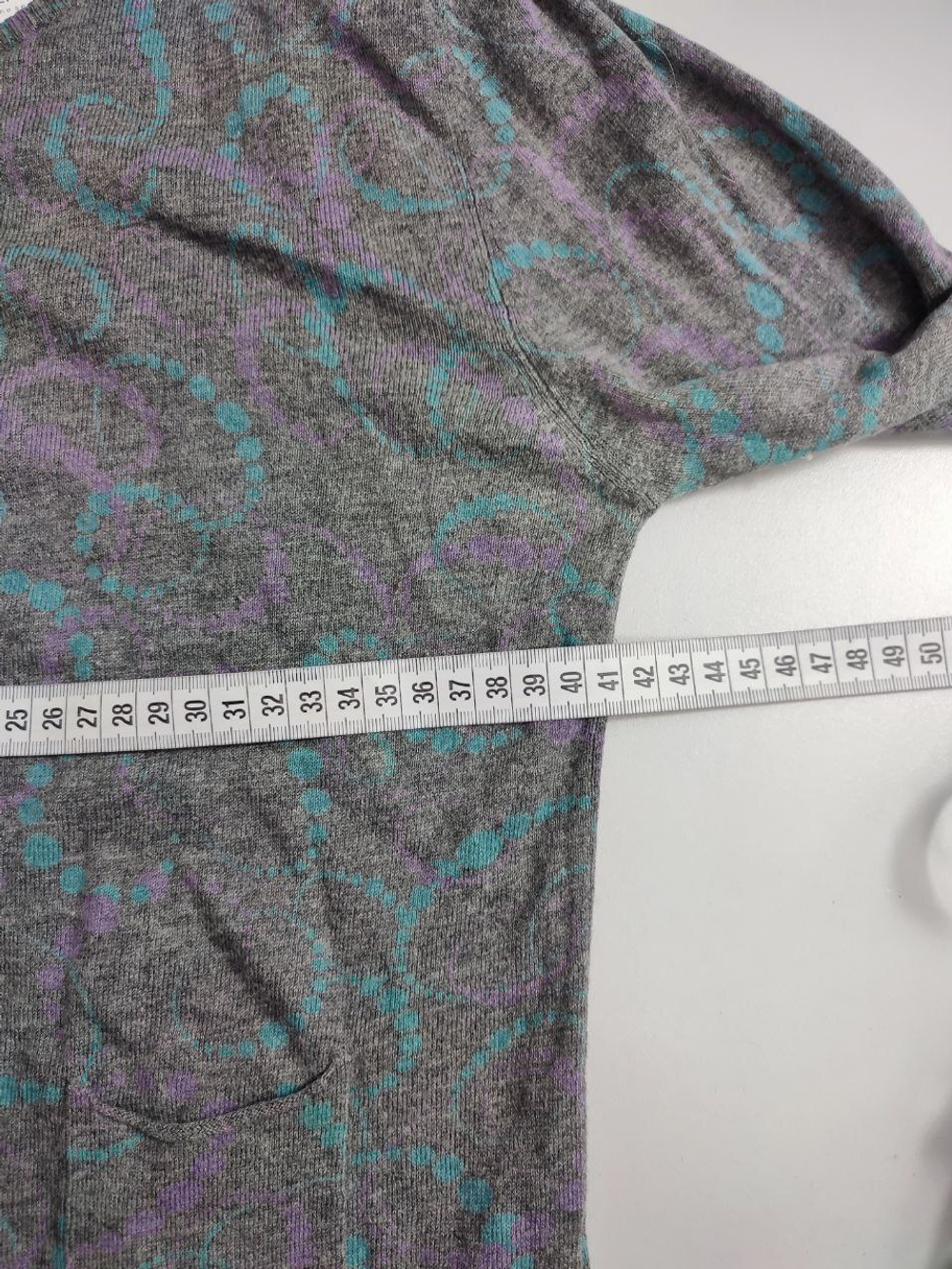 Кофта Benetton на пуговицах 40-42 размер