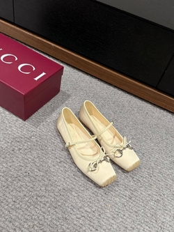 Gucci Shoes