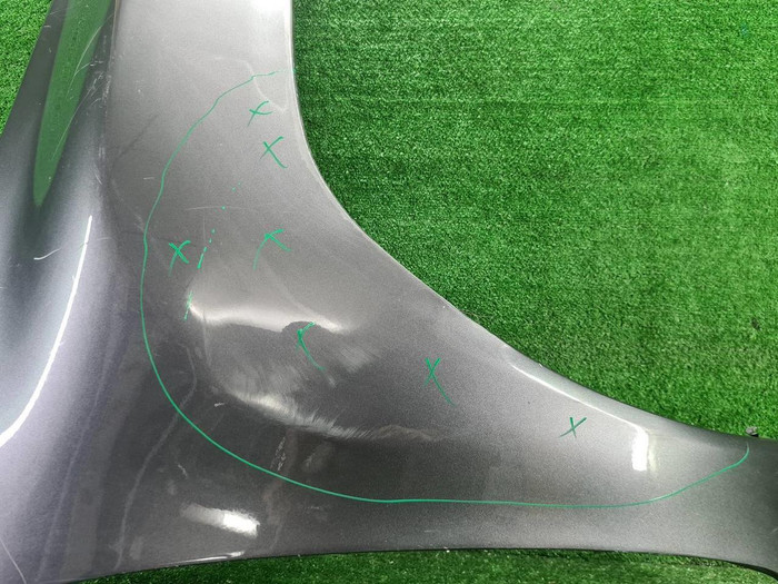 Крыло переднее правое Toyota Hilux 8 (2015-н.в.)