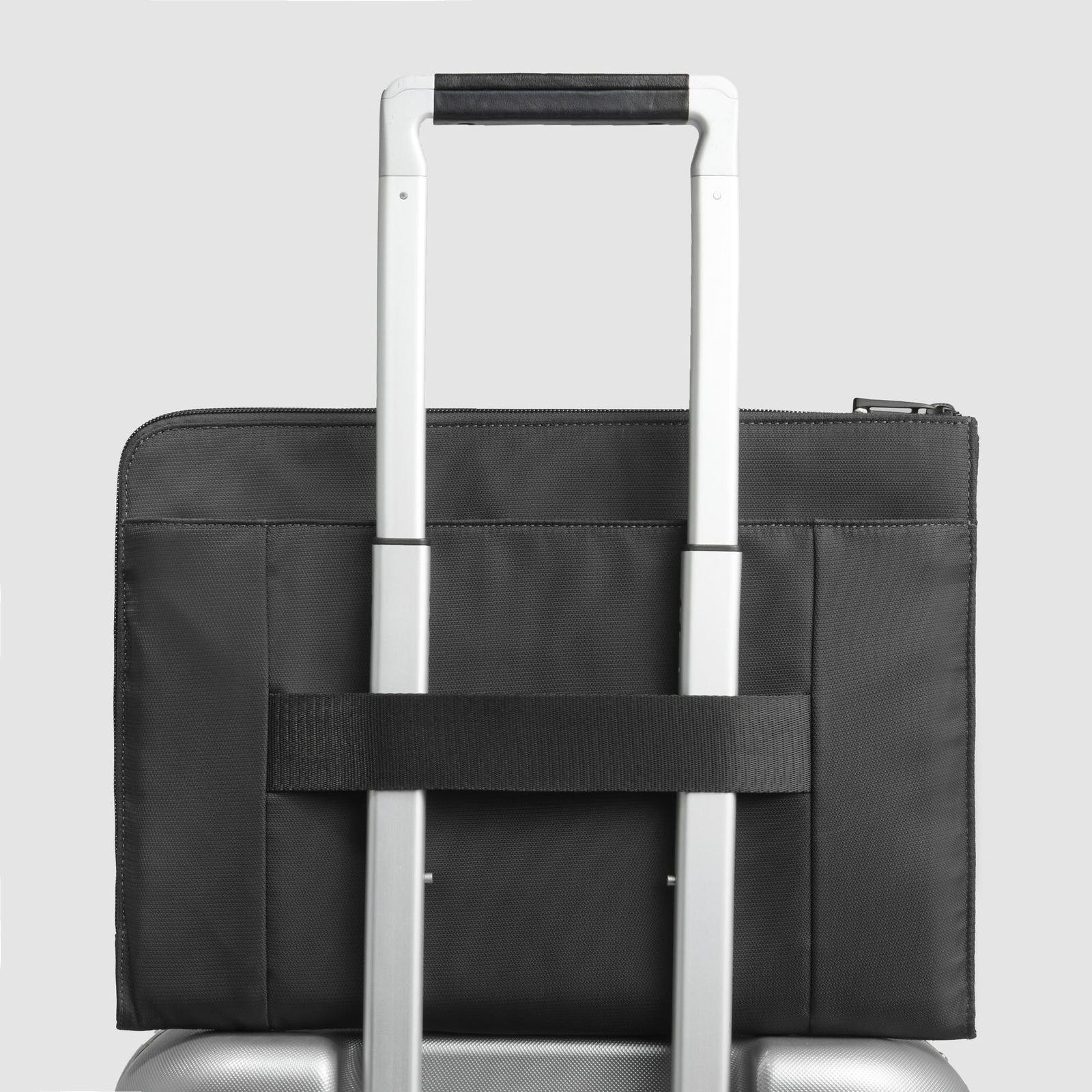 Портфель тонкий Wollem AC6810W129/Nero