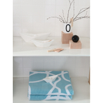 Полотенце жаккардовое с авторским дизайном "Gravity" голубого цвета Cuts&Pieces, 70х140 см