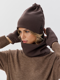 Шапка бини с начесом для хвоста, дред и кос