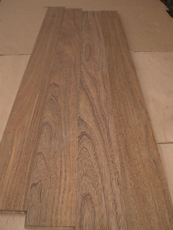 Массивная доска Komofloor Ормозия без покрытия