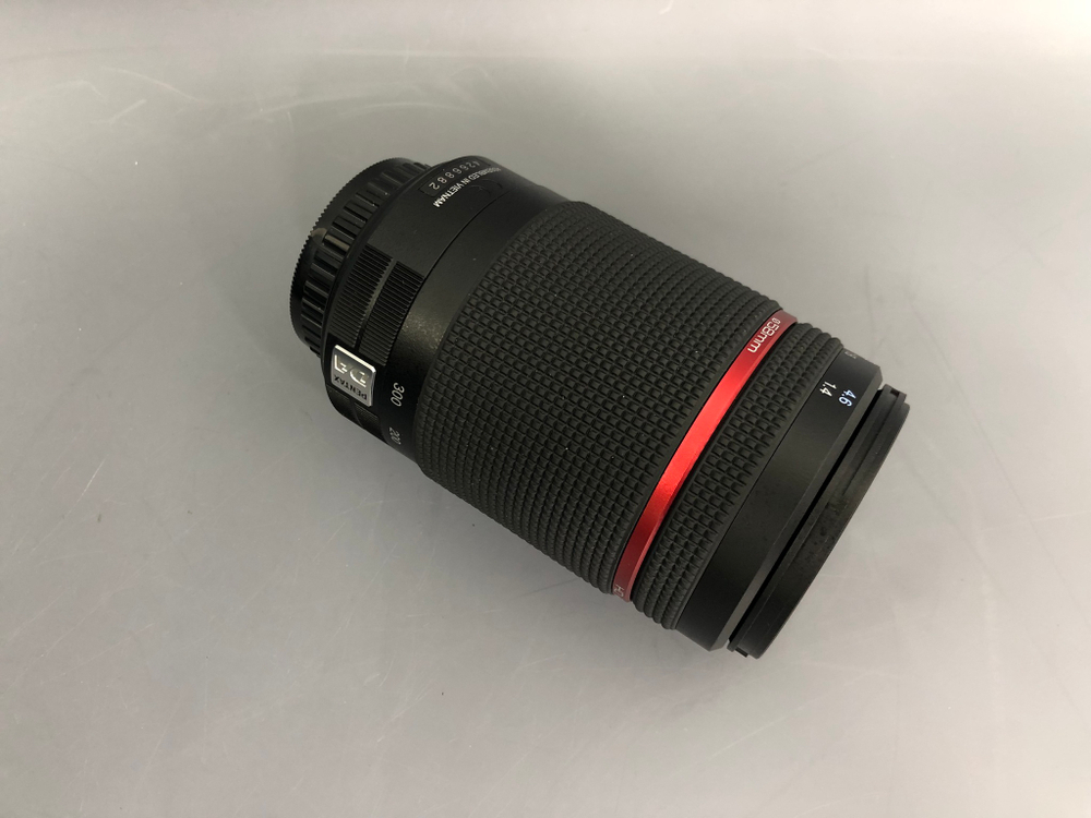 Pentax HD DA 55-300mm 4-5.8 ED WR
