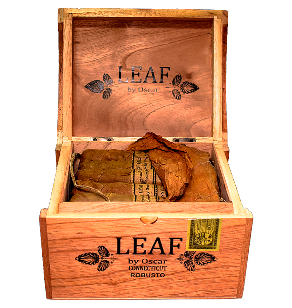 Leaf by Oscar Valladares Connecticut Robusto