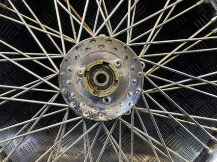 Колесо переднее Suzuki Intruder VS750 VR51A