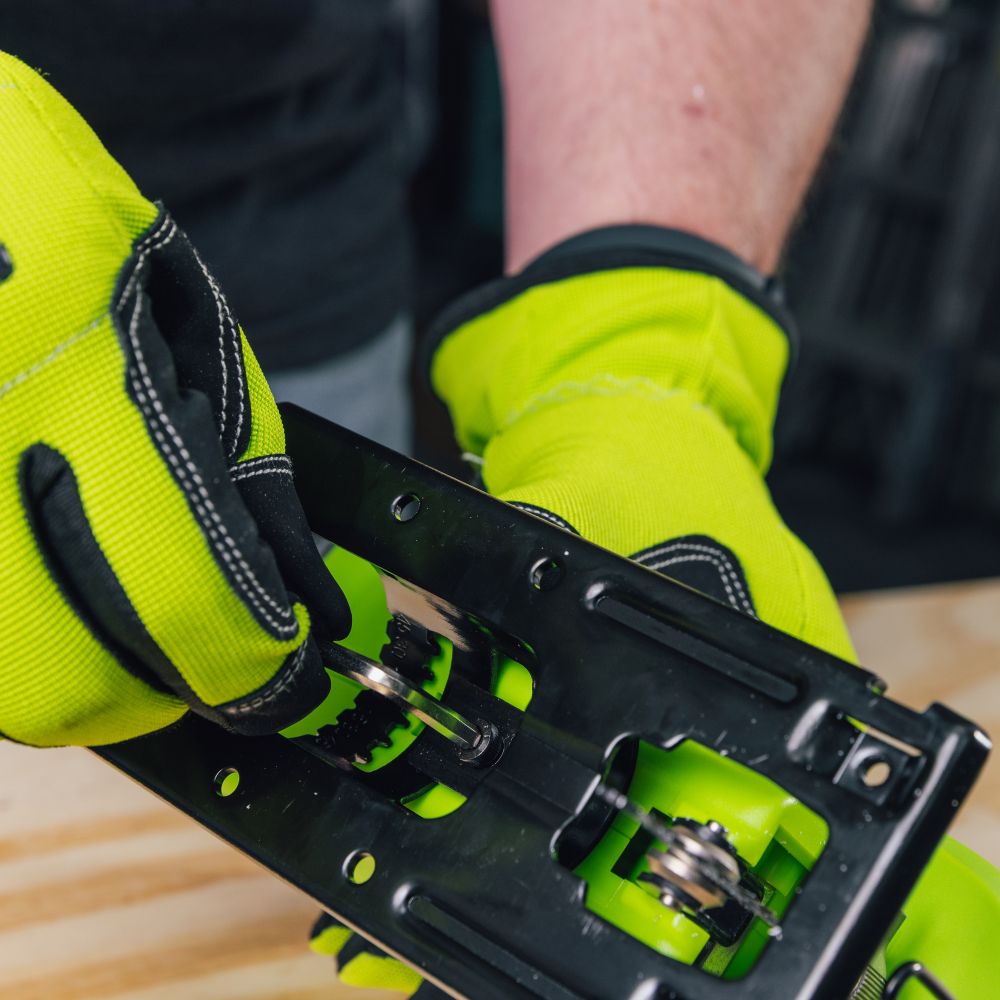 Лобзик акк. Greenworks GD24JS90, 24V, б/щет, 90 мм,0-3000/мин,4 ст.маятник,LED,1х4Ач,ЗУ,кор (3601707CUB)