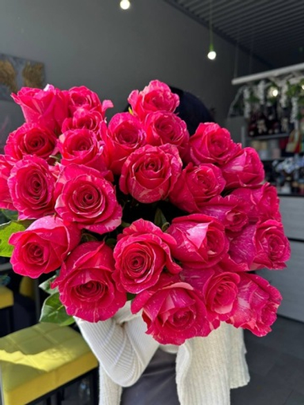 Букет из 25 роз Эквадор, 70 см