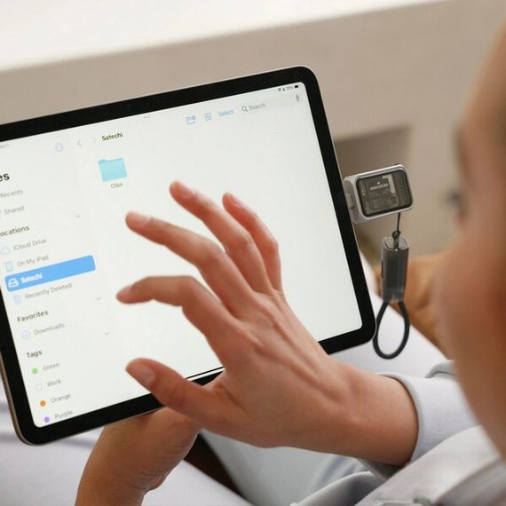 Бокс для жесткого диска Satechi Mini NVMe SSD USB4 Enclosure (ST-E2230M) серый