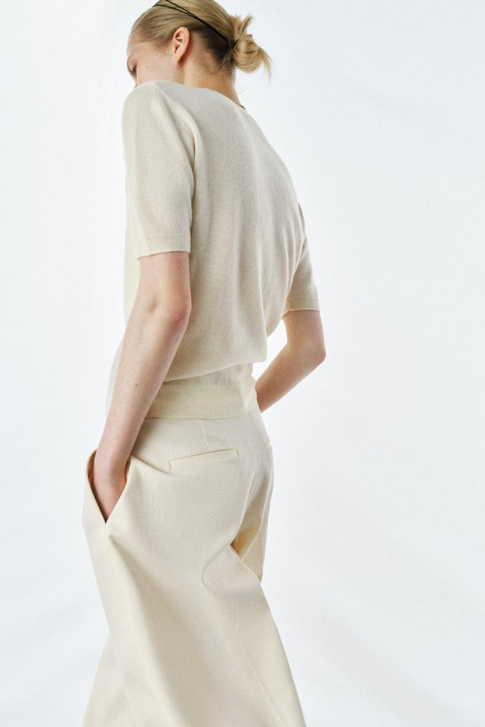 ZARA СВИТЕР ИЗ 100% ШЕРСТИ С КОРОТКИМИ РУКАВАМИ, ЭКРЮ