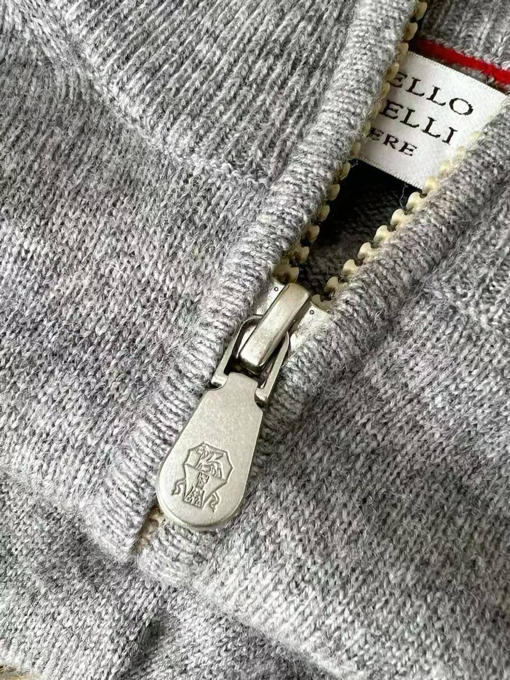 Свитер Brunello Cucinelli