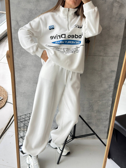 Костюм жен. 900 бел.