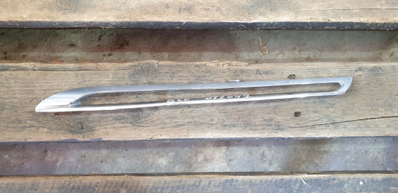 Молдинг решетки радиатора Mercedes GLC (X253) 15-19 Б/У Оригинал A2538880385