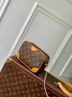 Louis Vuitton Trocadero Wearable Wallet