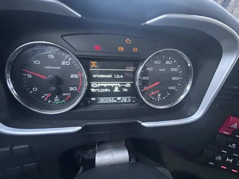 FAW J6 8x4 Самосвал CA3310P66K24T4E5 (Дизельный, 11,1 л, 420 л.с., МТ)