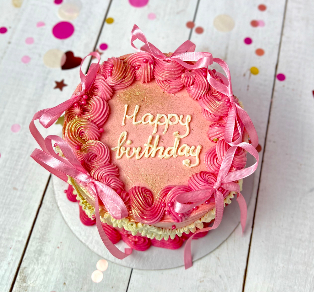 Торт 1 кг на день рождения 🎉